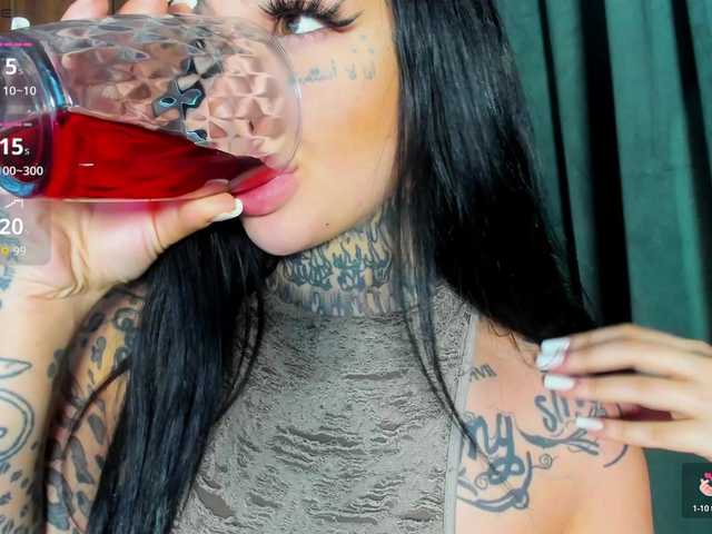 CreamyInk live cam on BongaCams