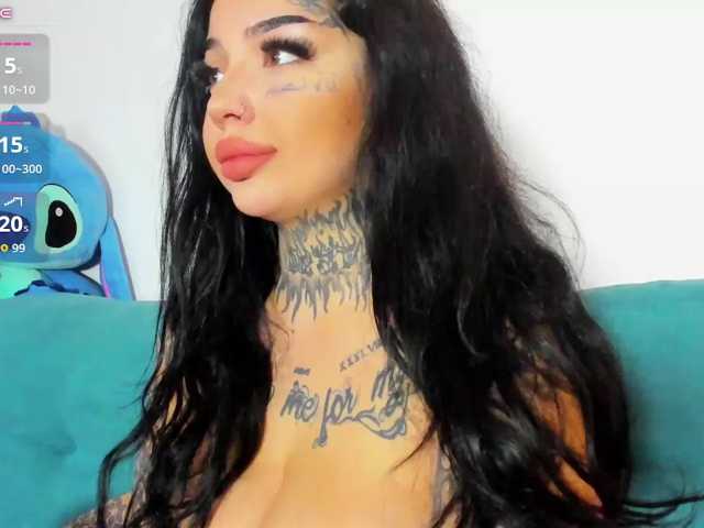 CreamyInk live cam on BongaCams
