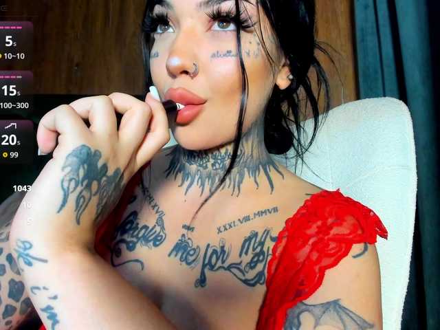 CreamyInk live webcam show
