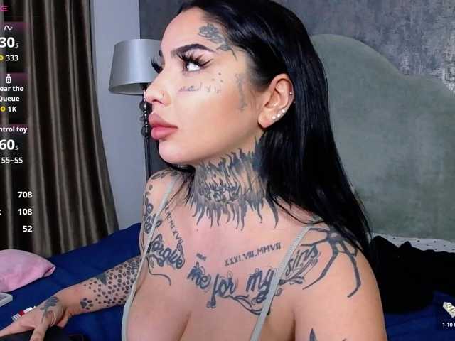 CreamyInk live cam on BongaCams