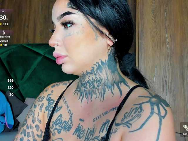 CreamyInk live cam on BongaCams