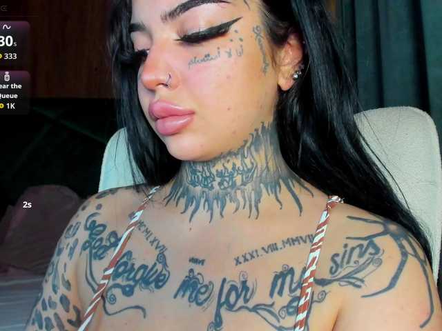 CreamyInk live webcam show