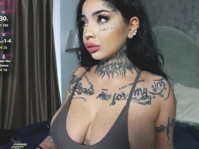 CreamyInk live cam on BongaCams