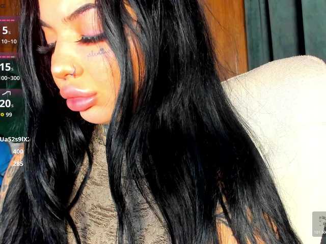 CreamyInk live webcam show