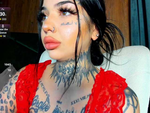 CreamyInk live webcam show