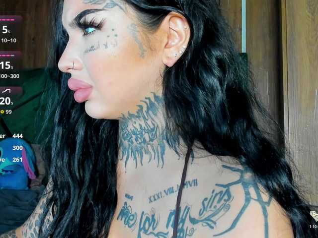 CreamyInk live cam on BongaCams