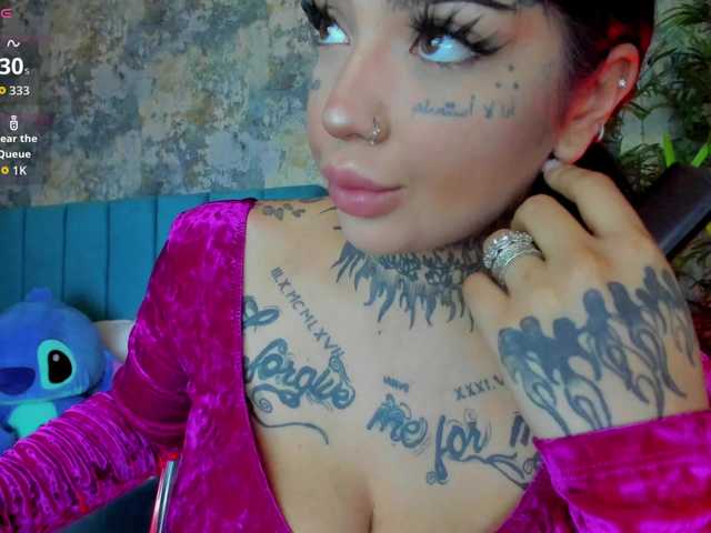 CreamyInk live cam on BongaCams