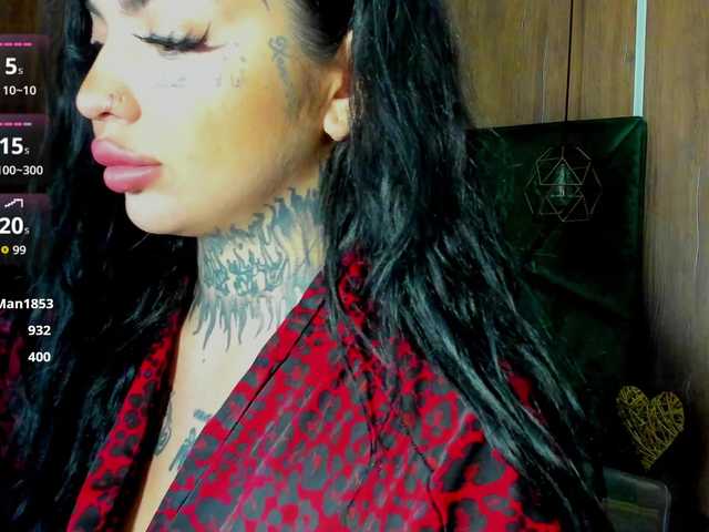 CreamyInk live cam on BongaCams