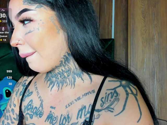 CreamyInk live cam on BongaCams