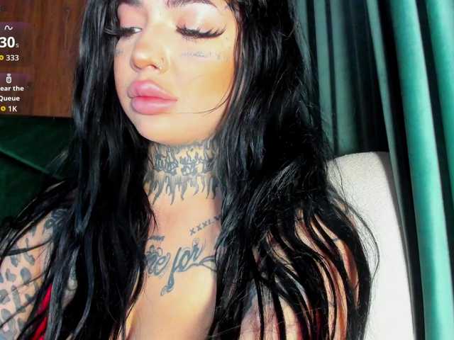 CreamyInk live cam on BongaCams