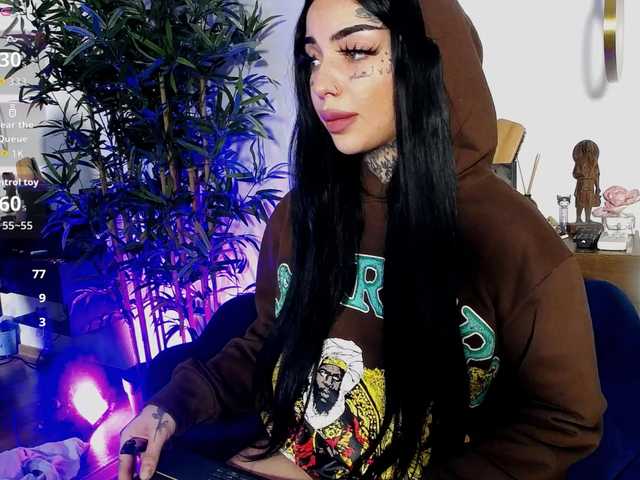 CreamyInk's BongaCams show and profile