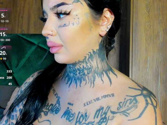 CreamyInk live cam on BongaCams