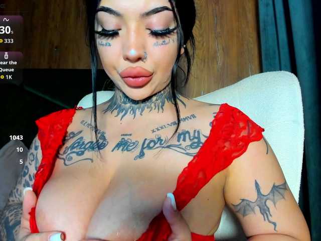 CreamyInk live webcam show