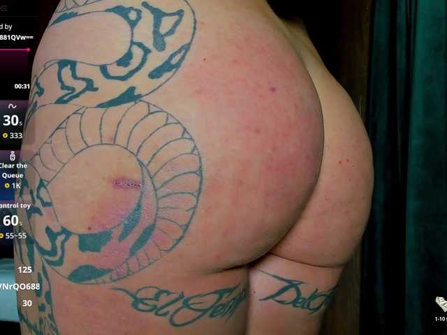 CreamyInk live cam on BongaCams