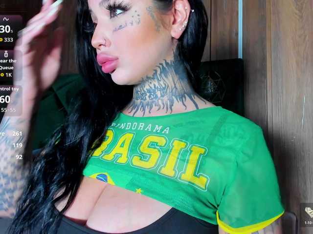 CreamyInk live cam on BongaCams