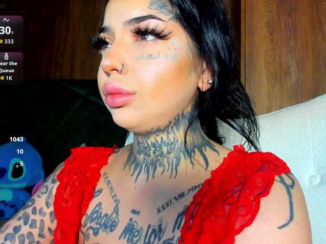 CreamyInk live webcam show