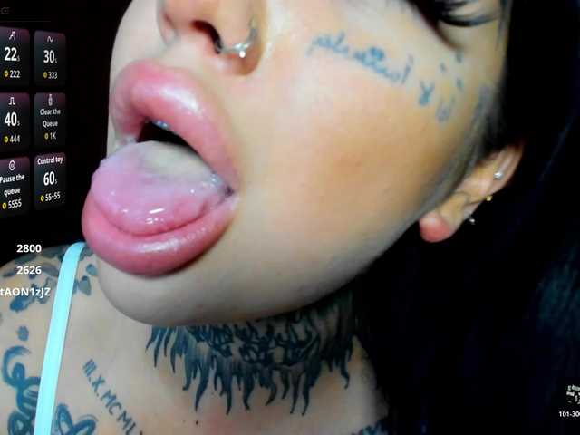 CreamyInk live cam on BongaCams