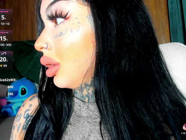 CreamyInk live webcam show