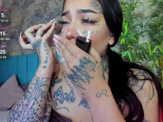 CreamyInk live cam on BongaCams