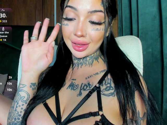 CreamyInk live cam on BongaCams