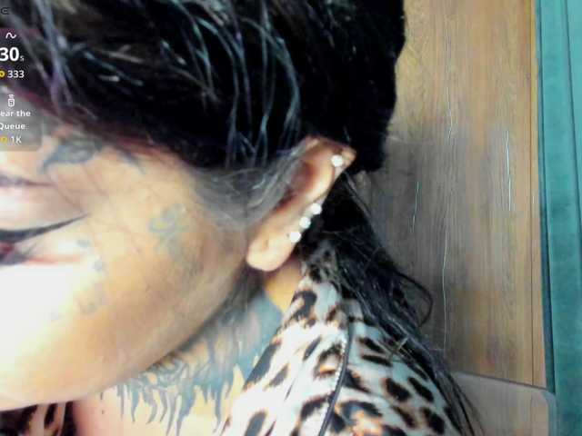 CreamyInk live cam on BongaCams