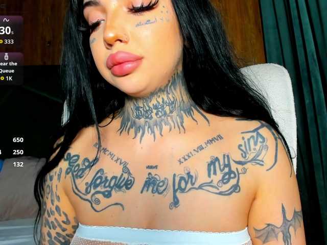 CreamyInk live cam on BongaCams
