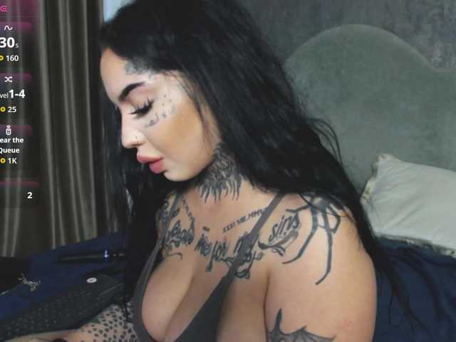CreamyInk live cam on BongaCams