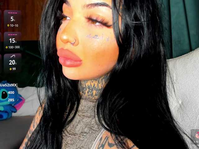 CreamyInk live webcam show