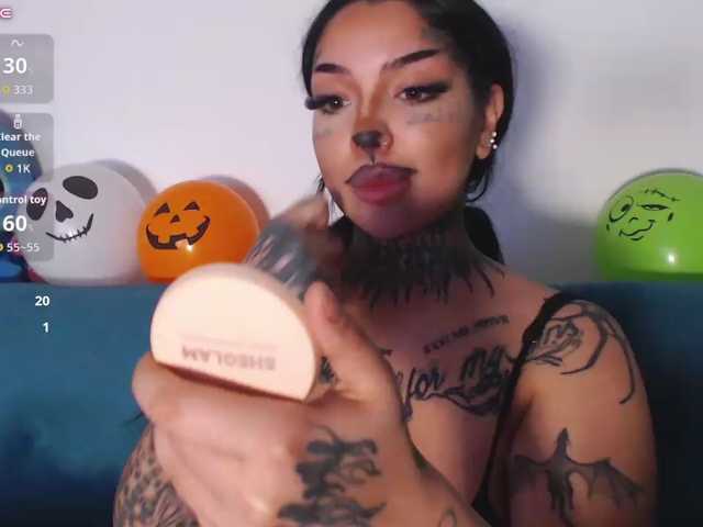 CreamyInk live cam on BongaCams