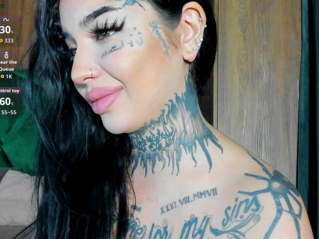 CreamyInk live cam on BongaCams
