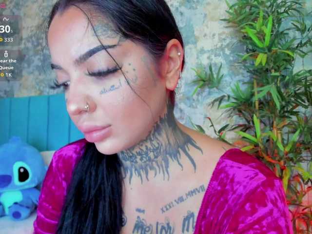 CreamyInk live cam on BongaCams