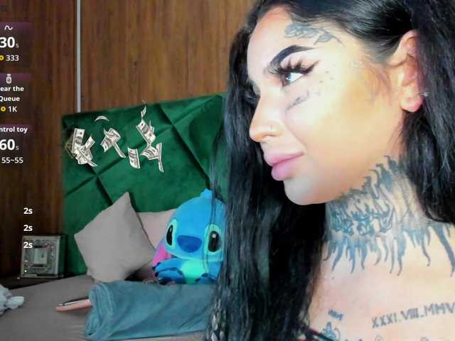 CreamyInk live cam on BongaCams