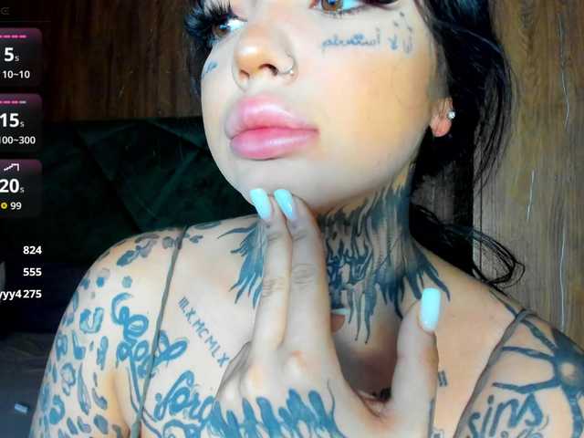 CreamyInk live cam on BongaCams