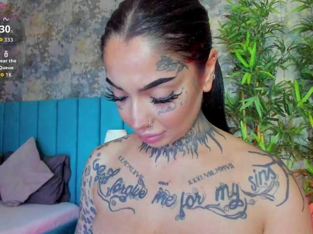 CreamyInk live cam on BongaCams