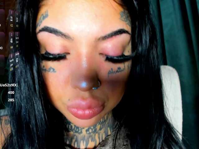 CreamyInk live webcam show
