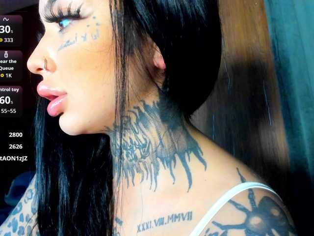 CreamyInk live cam on BongaCams