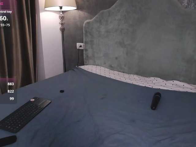 CreamyInk live cam preview