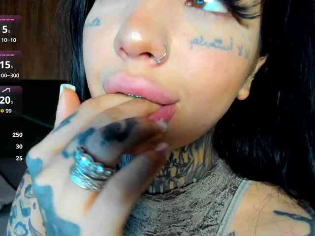 CreamyInk webcam