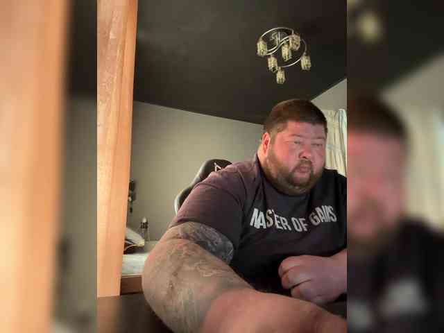 Tolik199-9 Live Webcam on BongaCams