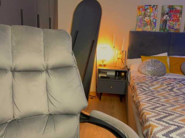 fatalefemme live webcam show