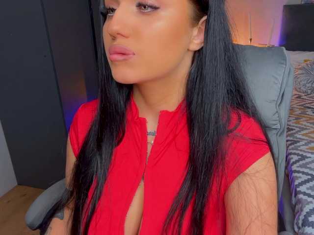 fatalefemme live cam on BongaCams