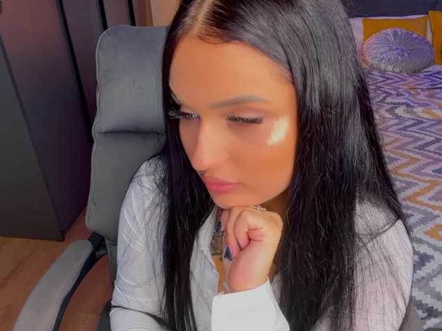 fatalefemme live cam on BongaCams