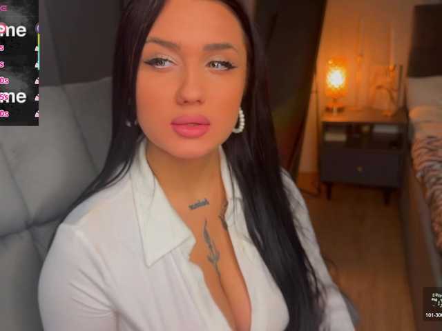 fatalefemme live cam on BongaCams