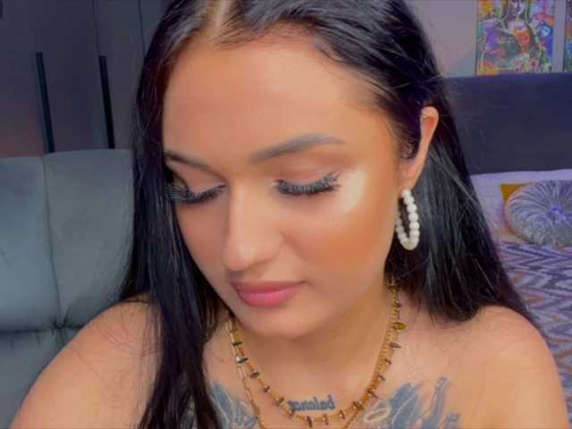 fatalefemme live cam on BongaCams
