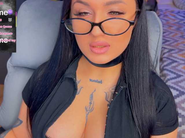 fatalefemme live cam on BongaCams