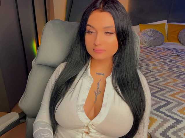 fatalefemme live cam on BongaCams