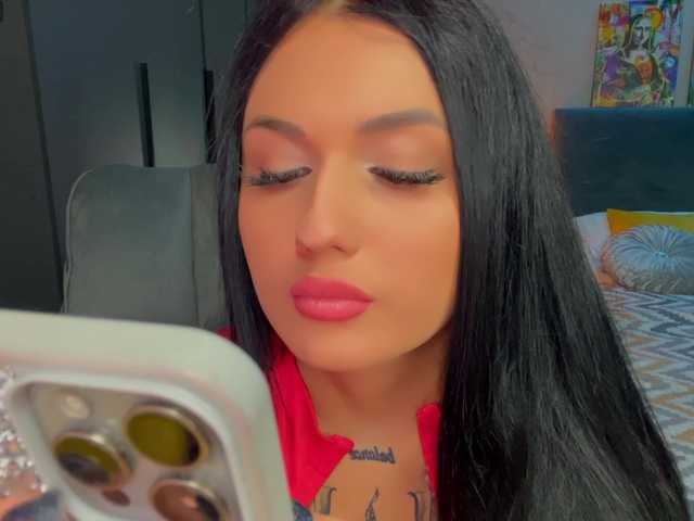 fatalefemme live cam on BongaCams