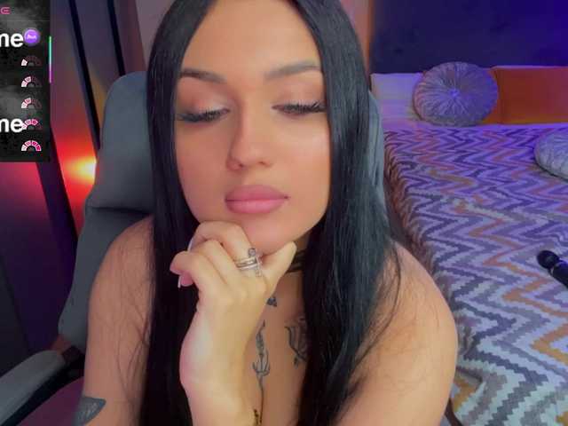 fatalefemme live cam on BongaCams