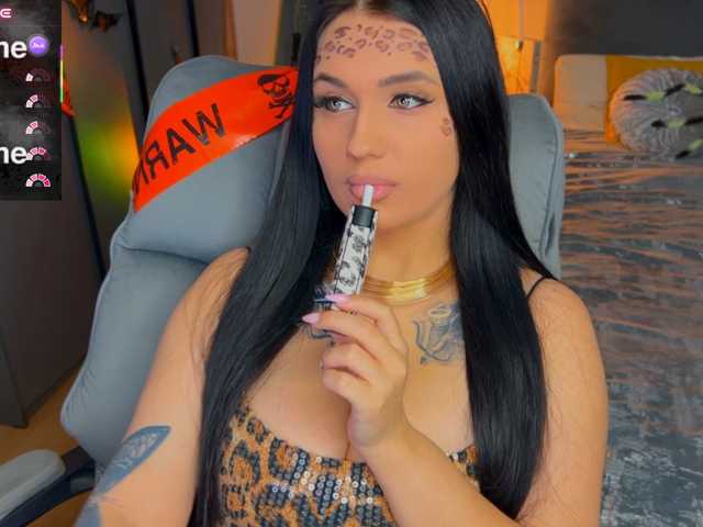 fatalefemme live cam on BongaCams