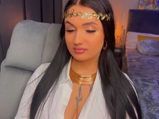 fatalefemme live cam on BongaCams